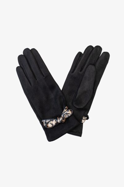 Antler Ag25 Lbs Leopard Bow Black Suedette Gloves 1024px
