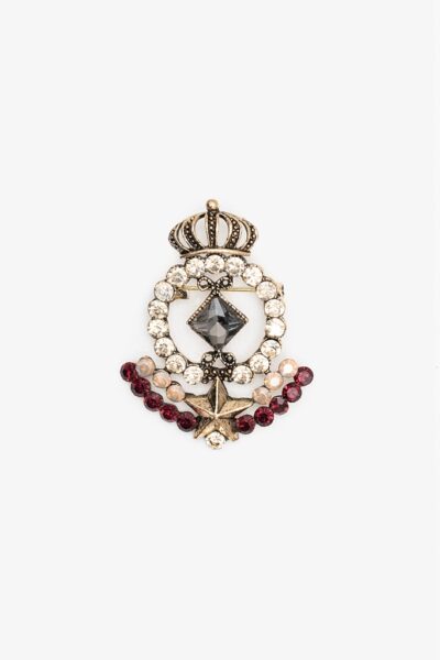Antler Br26 Shd Crown Shield Brooch 1024px