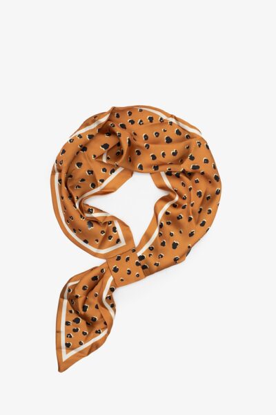 Antler Ptn Amb Pull Through Neck Scarf Amber Pebble 1024px