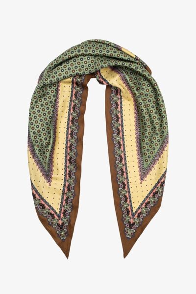 Antler Ts26 Ino Triangle Scarf Indira Olive 1024px