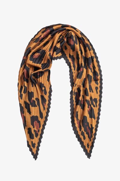 Antler Npw Lpd Pleated Leopard Scarf 1024px